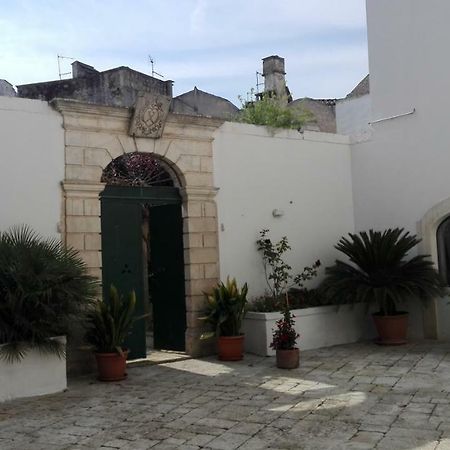 Casa Adele - Dimora Del 1700 Nel Centro Storico Bed and Breakfast Martina Franca Exteriör bild