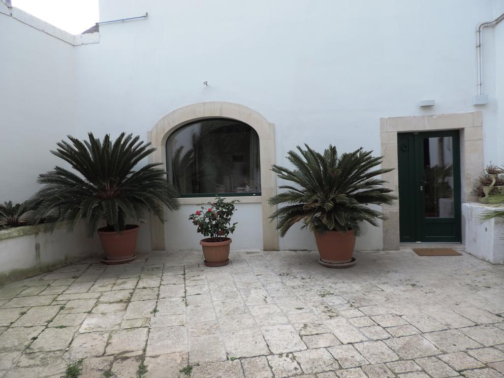 Casa Adele - Dimora Del 1700 Nel Centro Storico Bed and Breakfast Martina Franca Exteriör bild